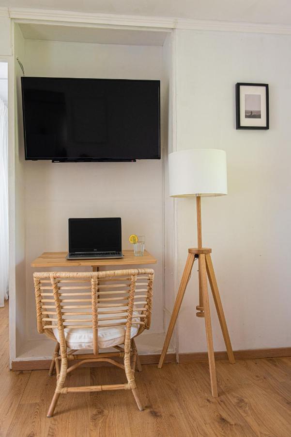 Grand Seaview Retreat - Walk To The Holiday home *