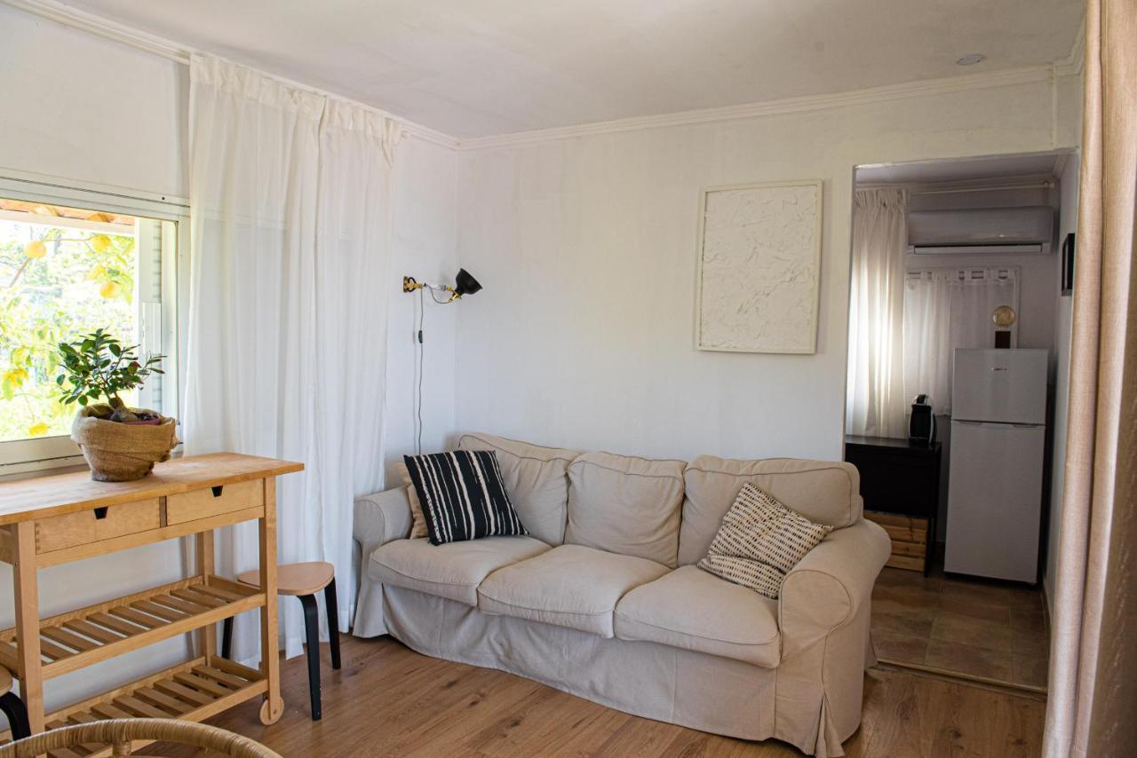 Grand Seaview Retreat - Walk To The Holiday home